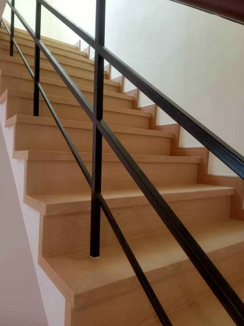 A63051-Tasmanian-Oak-3